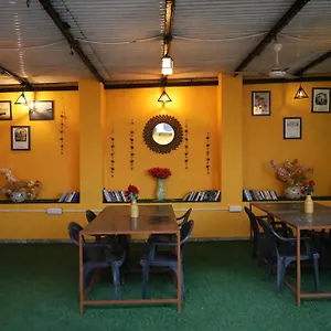 Alampat Nest By The Hostel